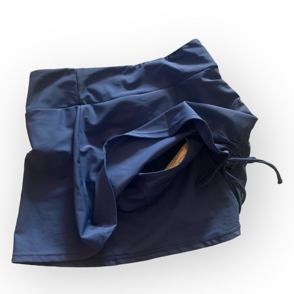 Women’s Tankini 2Pc Swimwear with Tummy Control Modest Blue Size Small NWT - Picture 4 of 5